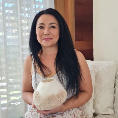 Karina Hatta_ perfil